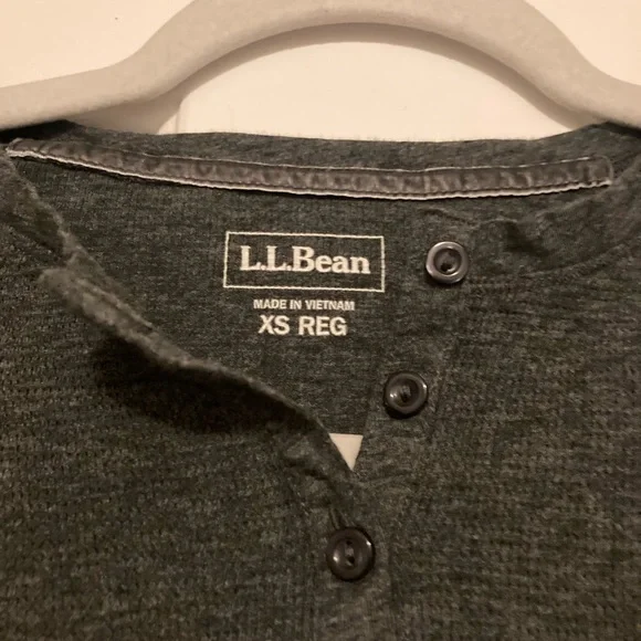 L.L. Bean Waffle-Knit Charcoal Gray Long Sleeve Henley top - Picture 2 of 5